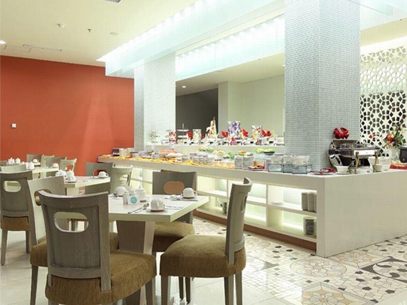 Mercure Hotel Padang (Sumatra)