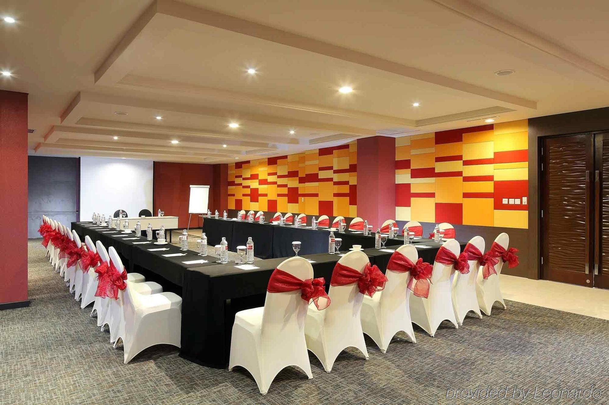 Mercure Hotel Padang (Sumatra)